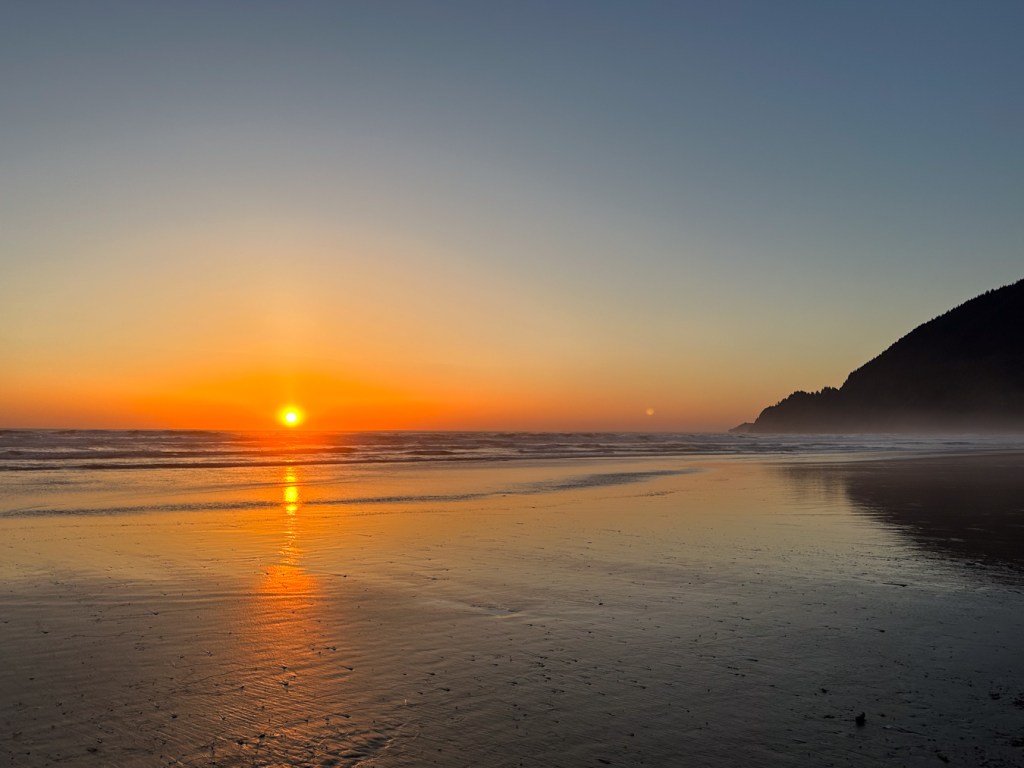 Golden hour view north to Neahkahnie in the distance. 